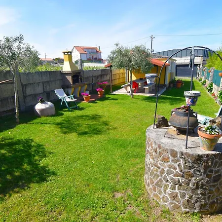 Holiday home Casa Natural Con Cenador En Jardin Y Parking San Vicente do Mar
